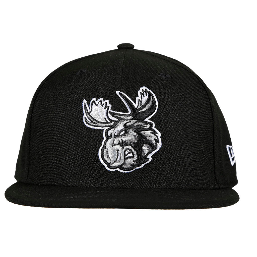 MOOSE 950 TONAL BLK&WHT CAP